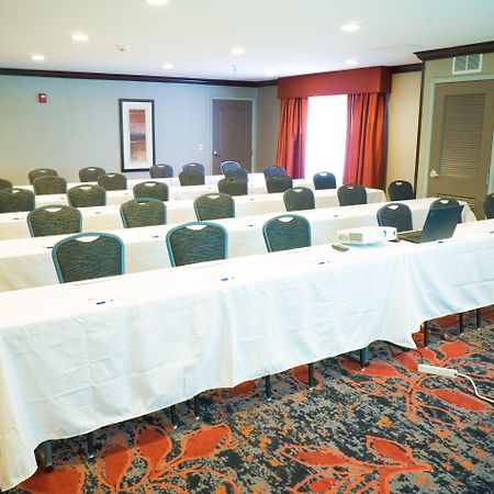 Holiday Inn Express & Suites Rapid City By Ihg Exteriör bild
