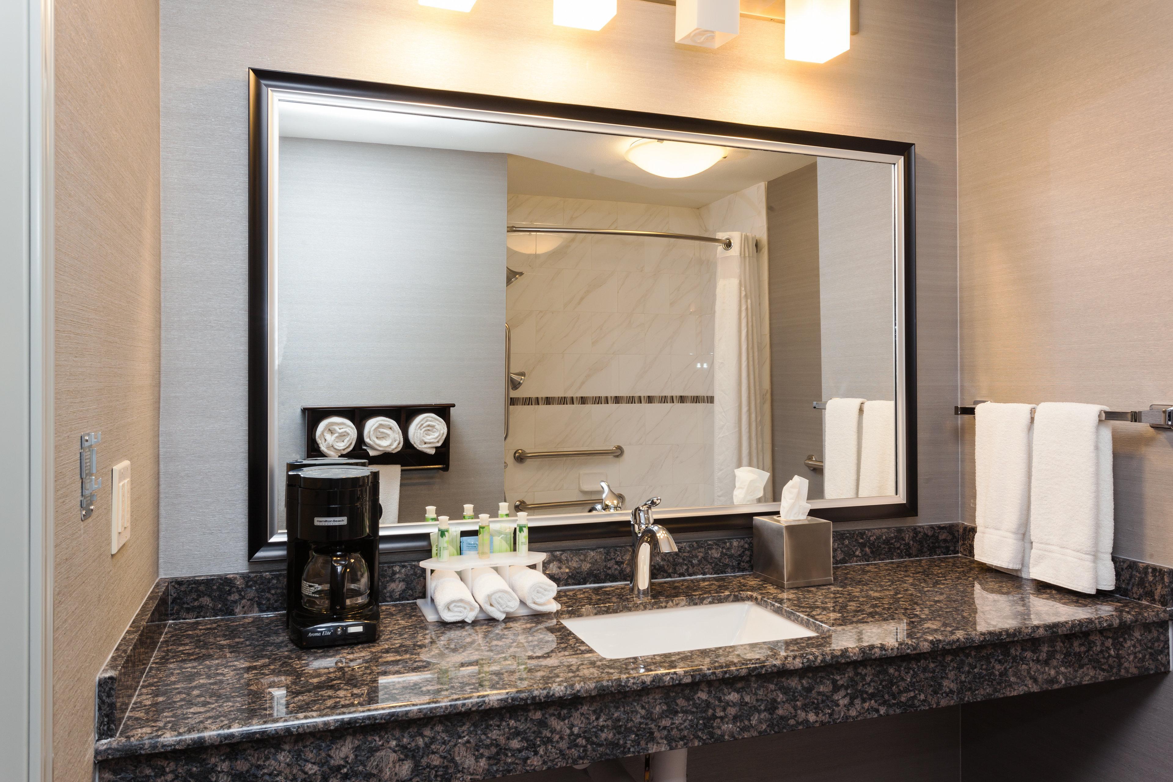 Holiday Inn Express & Suites Rapid City By Ihg Exteriör bild