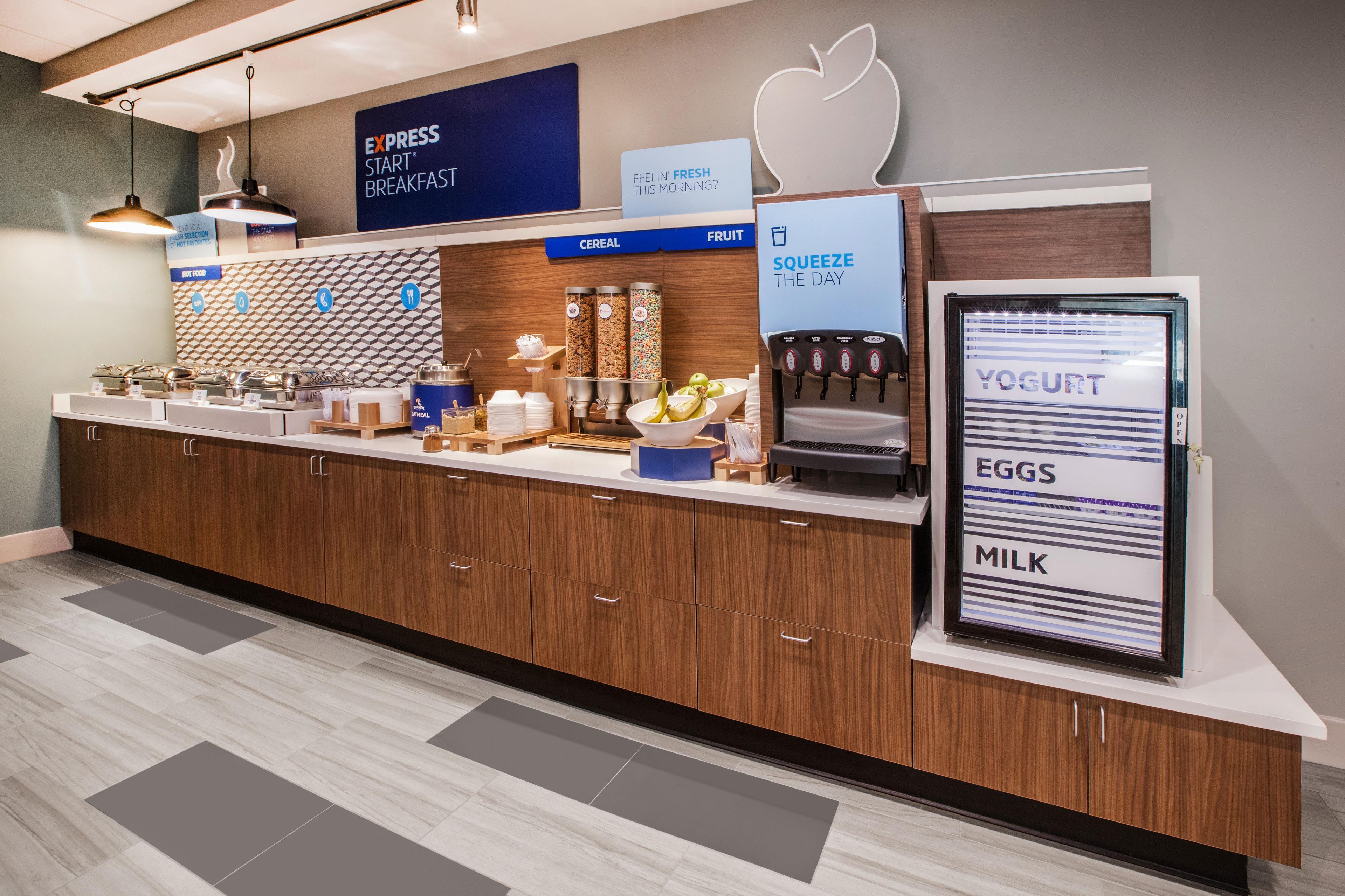 Holiday Inn Express & Suites Rapid City By Ihg Exteriör bild